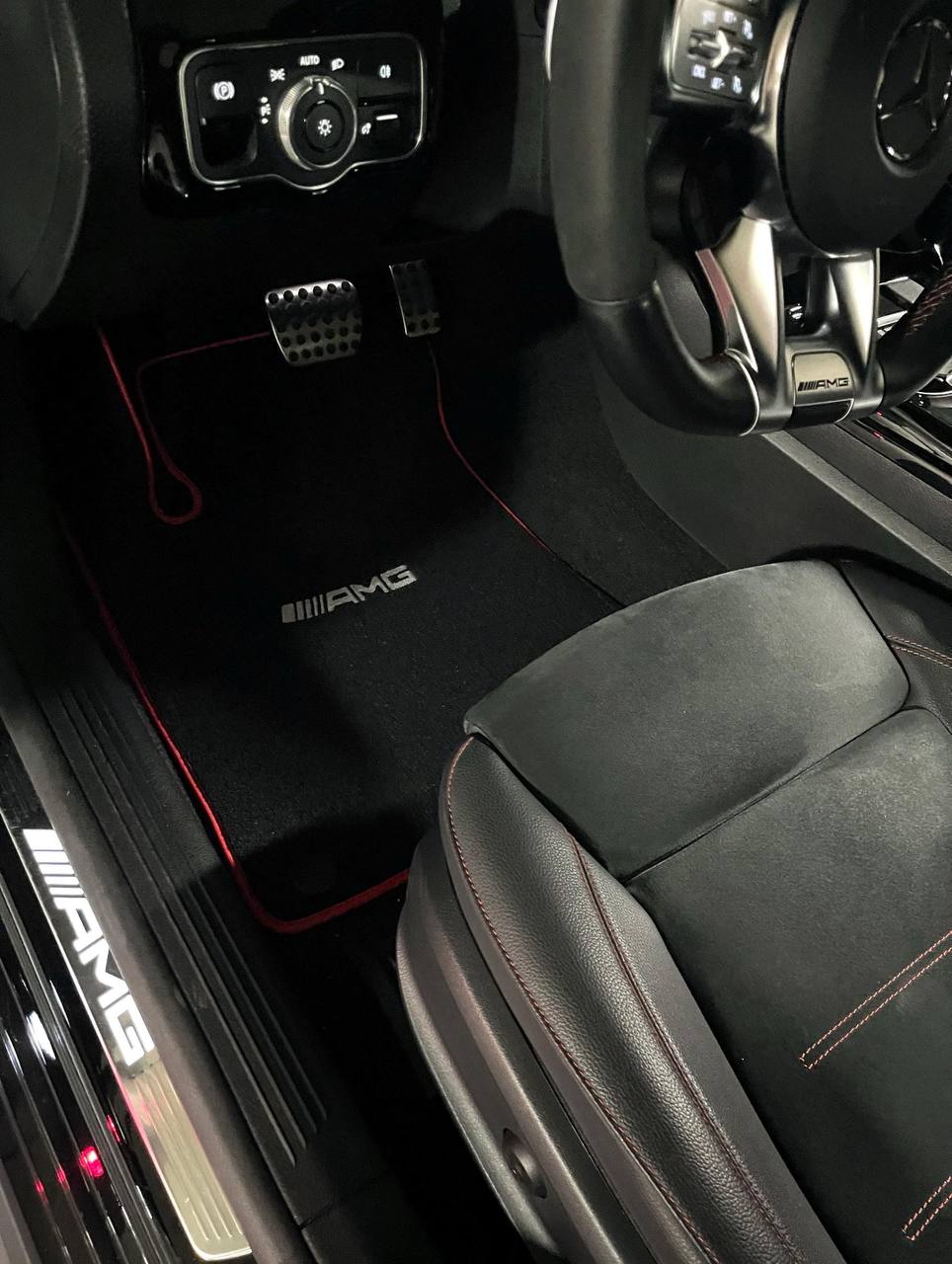 Mercedes Benz Carpet Car Floor Mats Custom fit for all Model Carpet Liner